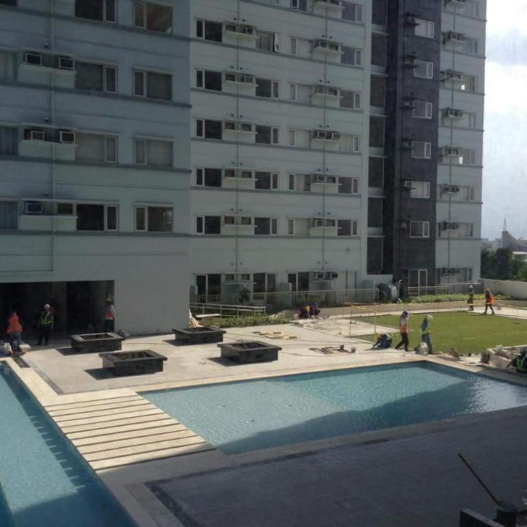 Nice Corner Ayala 1 Bedroom Condo At Heart Of Davao City With Hi Speed Wi Fi Internet Exteriör bild
