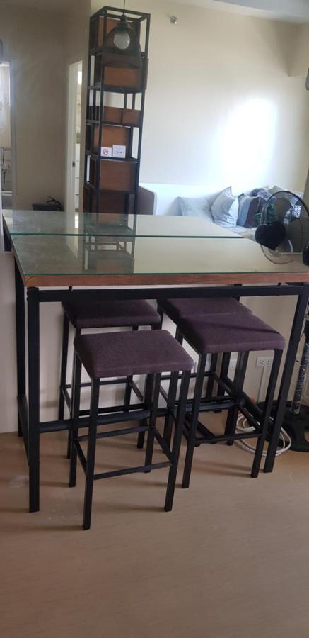 Nice Corner Ayala 1 Bedroom Condo At Heart Of Davao City With Hi Speed Wi Fi Internet Exteriör bild