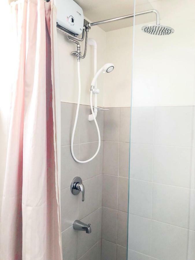 Nice Corner Ayala 1 Bedroom Condo At Heart Of Davao City With Hi Speed Wi Fi Internet Exteriör bild